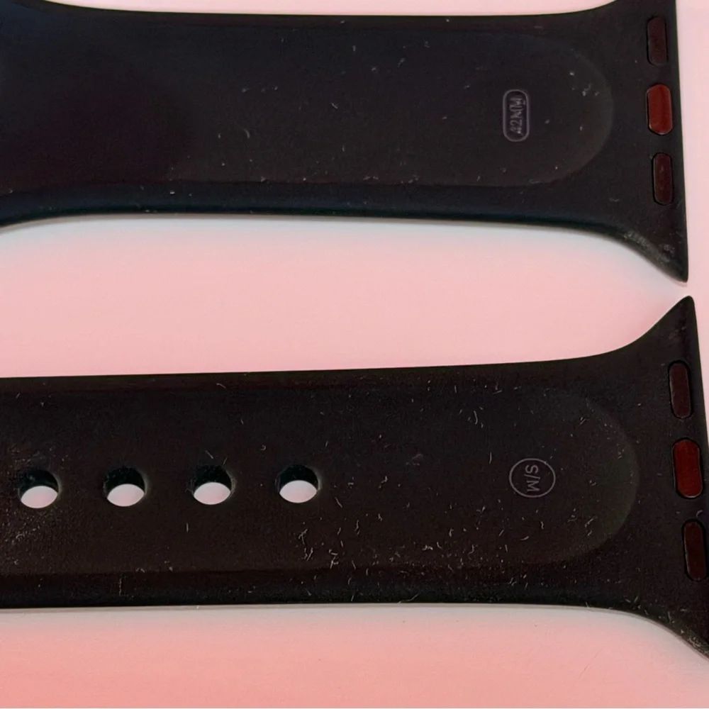 Apple Watch 42mm Black Sport Band - S/M